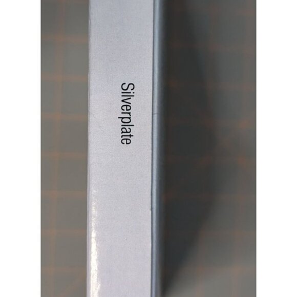 Wm. A. Rogers Duck Trivet Silverplate with original box - Picture 3 of 16